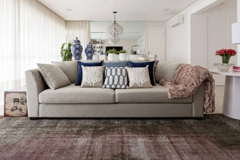 Sala com tons claros do projeto Gramercy