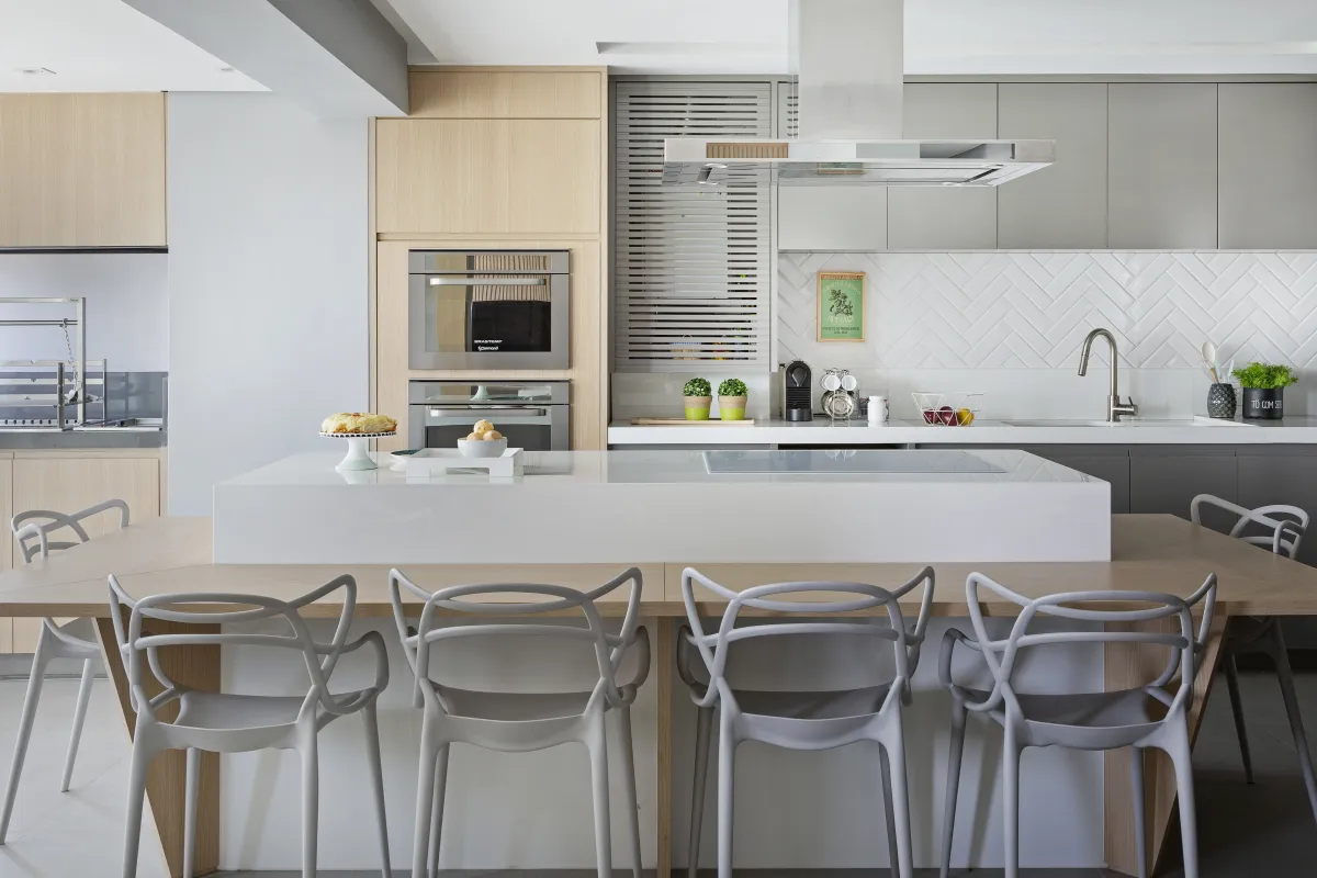 Cozinha do Apartamento Mont Blanc, projeto de interiores em Osasco - SP assinado pela Meira Martins (imagem 8 de 36)