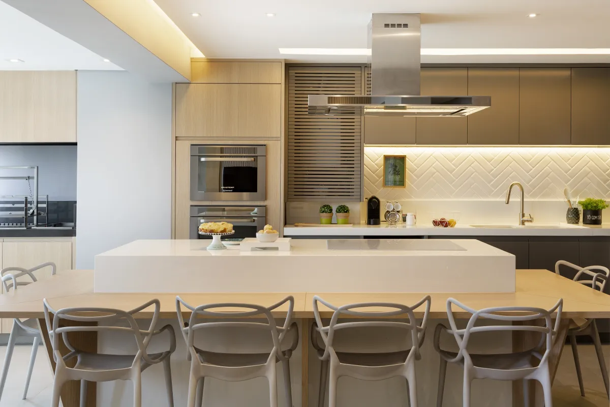 Cozinha do Apartamento Mont Blanc, projeto de interiores em Osasco - SP assinado pela Meira Martins (imagem 14 de 36)