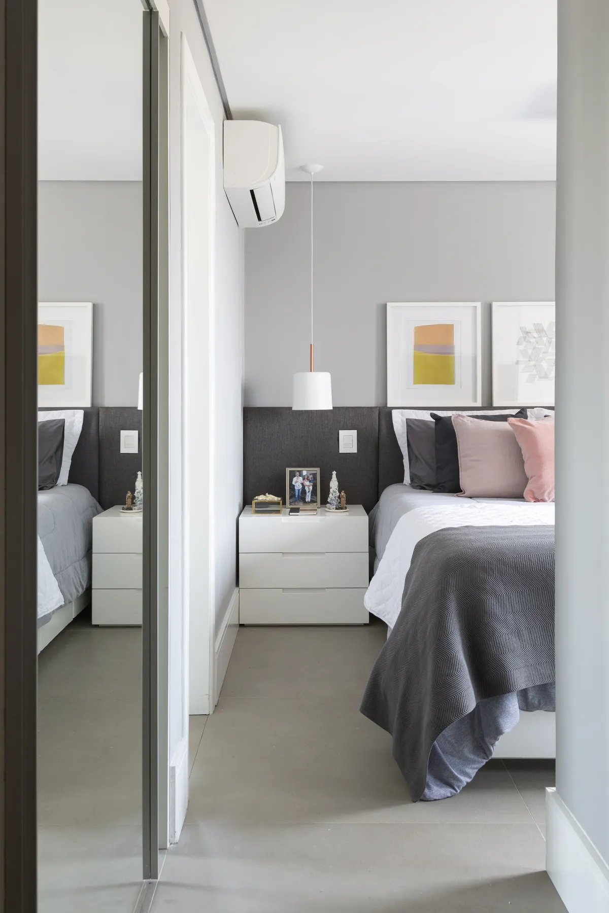 Quarto do Apartamento Mont Blanc, projeto de interiores em Osasco - SP assinado pela Meira Martins (imagem 12 de 17)